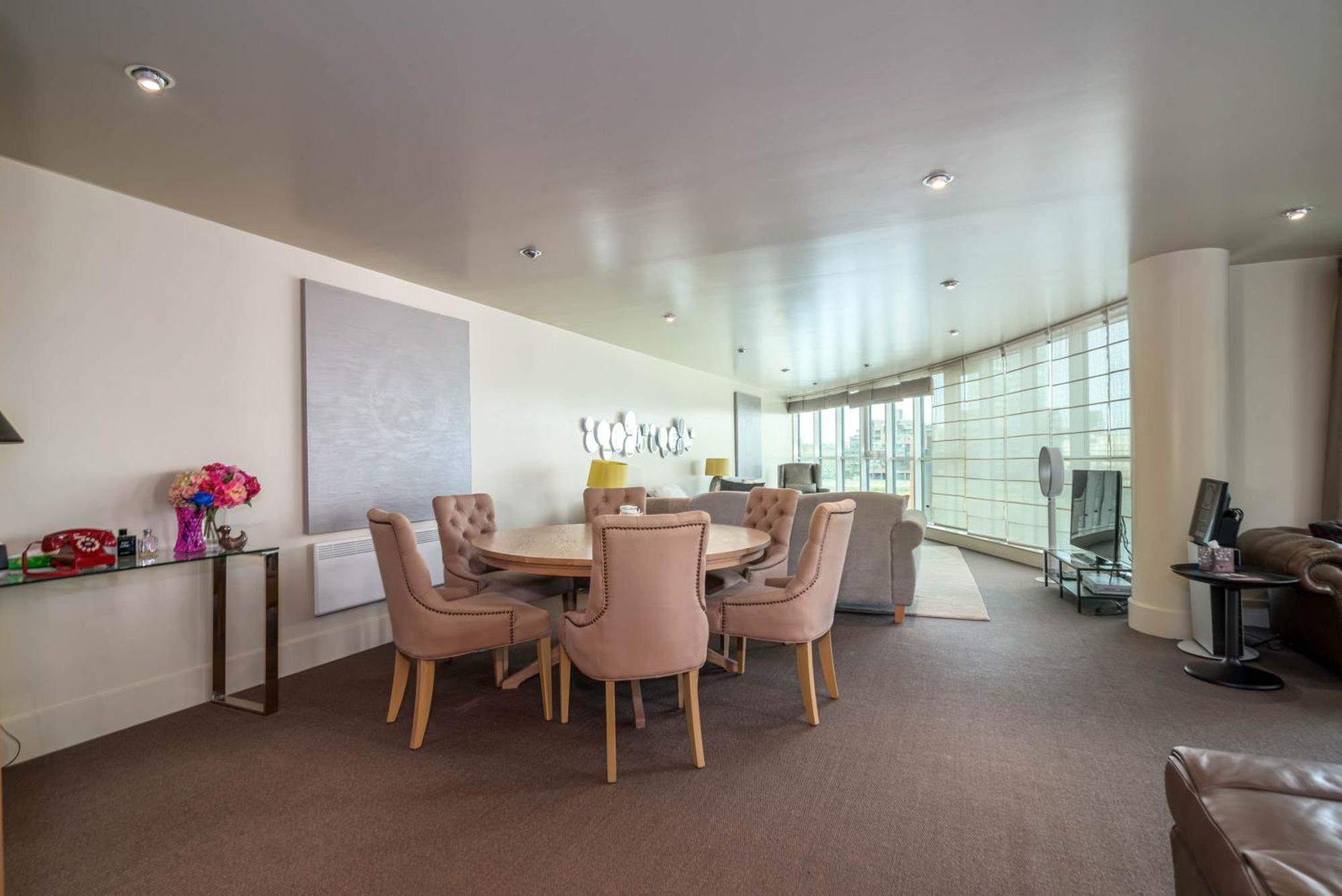 Fabulous 3 Bed Apartment In Vauxhall London Kültér fotó