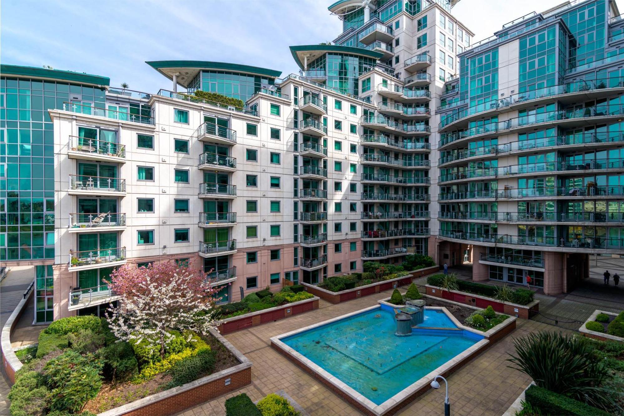 Fabulous 3 Bed Apartment In Vauxhall London Kültér fotó